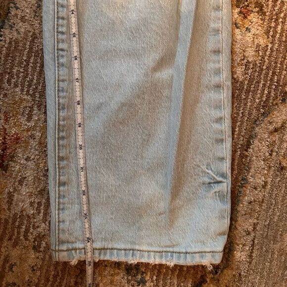 Universal Thread High Rise Distressed Light Denim Jeans - Picture 4 of 5